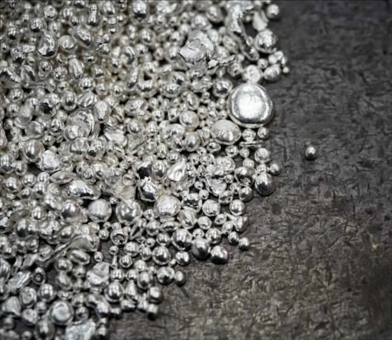 Come conservare al meglio le perle naturali secondo un esperto gemmologo Come conservare al meglio le perle naturali secondo un esperto gemmologo