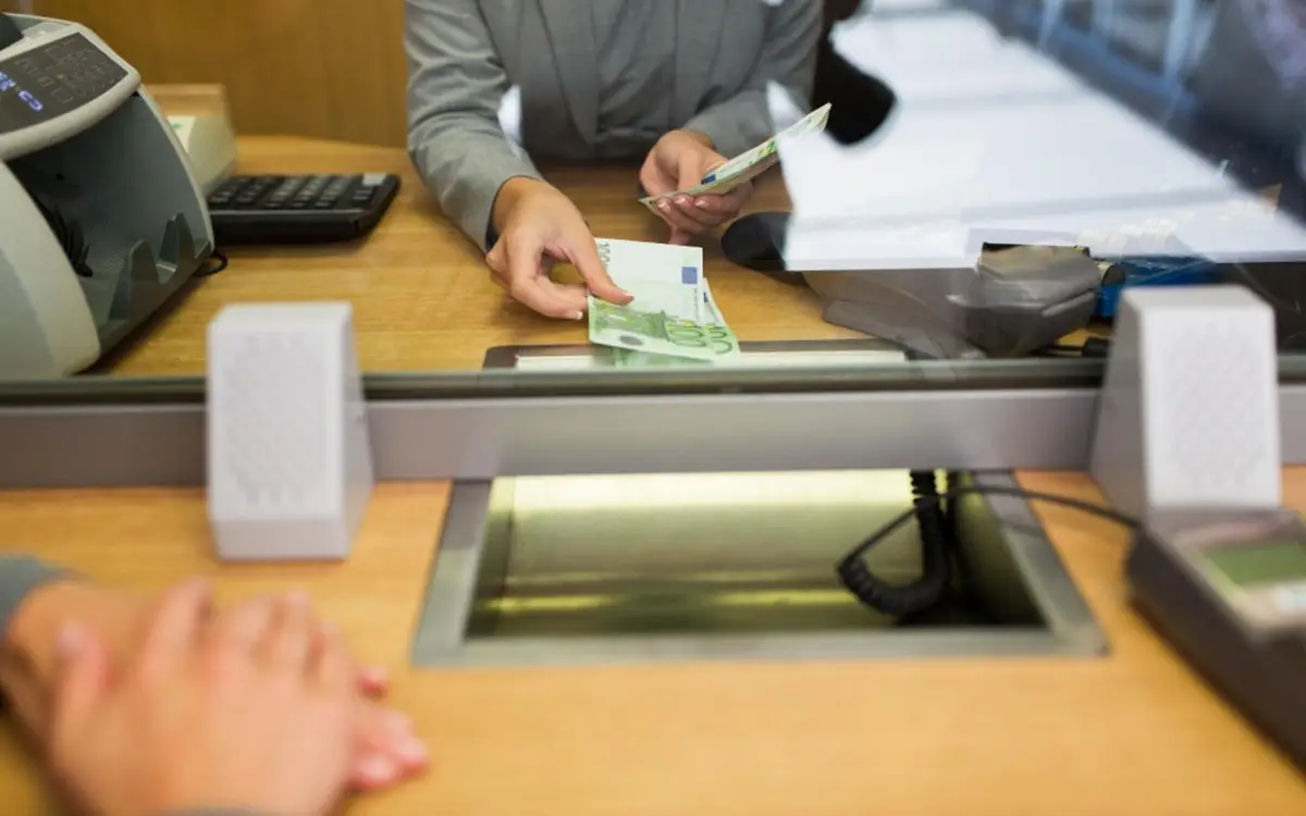 Pignoramento del conto: ecco i limiti che non possono superare SP - Estratto conto con simbolo “bloccato”