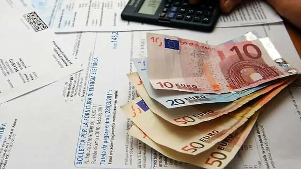 Cambiano i limiti di pagamento in contanti: cosa rischia chi sgarra Cambiano i limiti di pagamento in contanti: cosa rischia chi sgarra